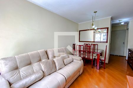 Sala de apartamento para alugar com 3 quartos, 70m² em Jardim Botucatu, São Paulo