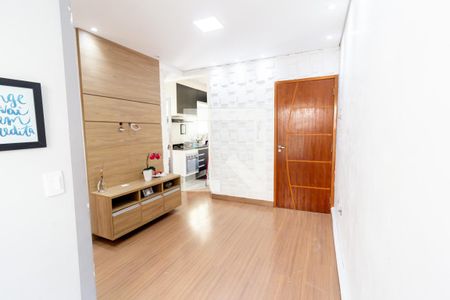 Sala de apartamento para alugar com 2 quartos, 48m² em Jardim Irene, Santo André