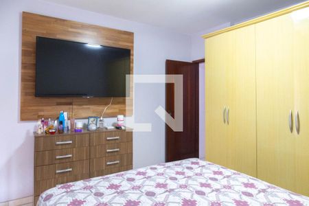 Quarto de casa à venda com 3 quartos, 119m² em Vila Galvão, Guarulhos