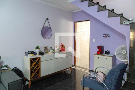 Sala de casa à venda com 3 quartos, 119m² em Vila Galvão, Guarulhos