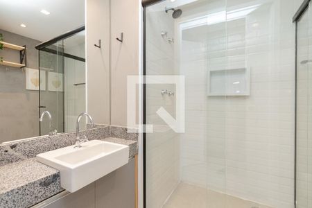 Banheiro de kitnet/studio para alugar com 1 quarto, 19m² em Santo Amaro, São Paulo