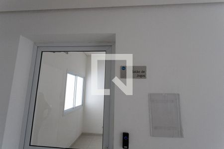 Apartamento à venda com 60m², 2 quartos e 1 vaga Apartamento à venda com 60m², 2 quartos e 1 vagaÁrea comum - Salão de jogos