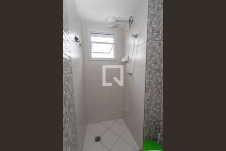 Apartamento à venda com 60m², 2 quartos e 1 vaga Apartamento à venda com 60m², 2 quartos e 1 vagaBanheiro da suíte