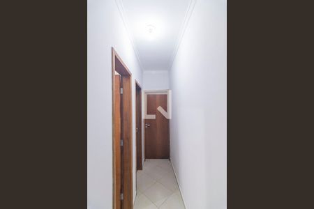 Corredor de apartamento à venda com 2 quartos, 182m² em Vila Vitória, Santo André