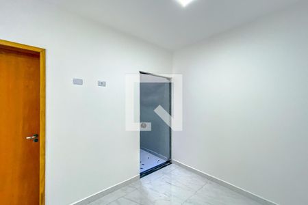 Quarto de apartamento à venda com 1 quarto, 30m² em Vila Diva (zona Leste), São Paulo