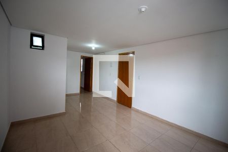 Sala de apartamento para alugar com 1 quarto, 34m² em Vila Verde, São Paulo