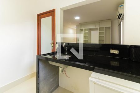 Cozinha de casa de condomínio para alugar com 1 quarto, 47m² em Parque dos Principes, São Paulo