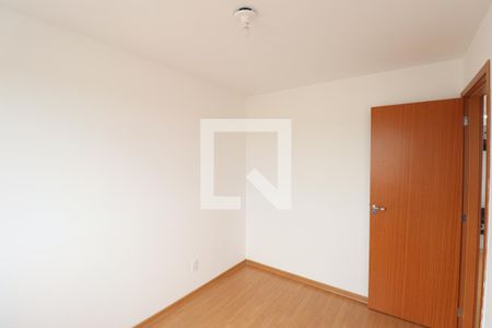 Quarto 2 de apartamento para alugar com 2 quartos, 46m² em Alcântara, São Gonçalo