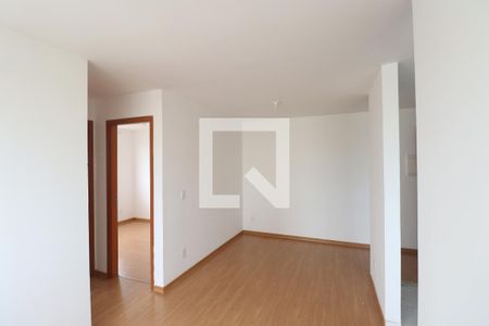 Sala de apartamento para alugar com 2 quartos, 46m² em Alcântara, São Gonçalo