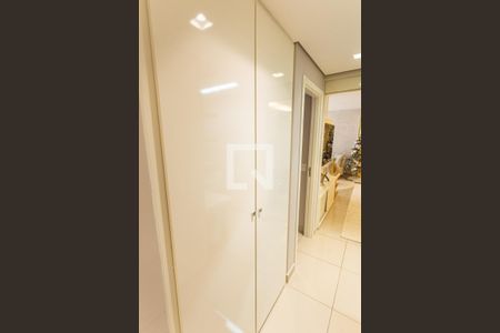 Rouparia de apartamento à venda com 3 quartos, 108m² em Santa Efigênia, Belo Horizonte