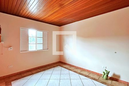 Quarto de casa à venda com 3 quartos, 129m² em Vila Galvão, Guarulhos