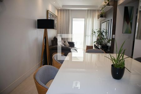 Sala de apartamento à venda com 2 quartos, 60m² em Vila Gustavo, São Paulo