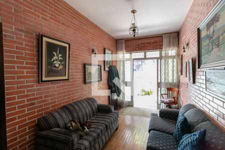 Sala de casa à venda com 3 quartos, 360m² em Carlos Prates, Belo Horizonte
