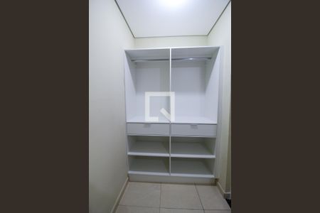 Quarto de casa para alugar com 1 quarto, 25m² em Vila Jardini, Sorocaba