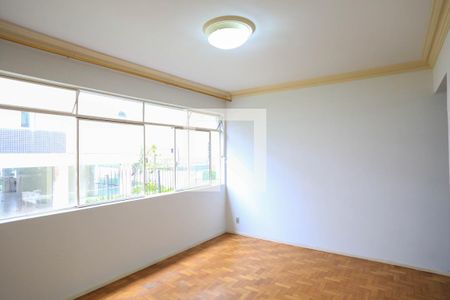 Sala de apartamento à venda com 3 quartos, 100m² em Lourdes, Belo Horizonte