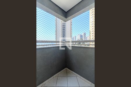 Varanda de apartamento à venda com 2 quartos, 75m² em Paraíso do Morumbi, São Paulo