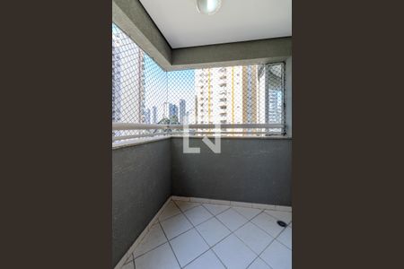 Varanda de apartamento à venda com 2 quartos, 75m² em Paraíso do Morumbi, São Paulo