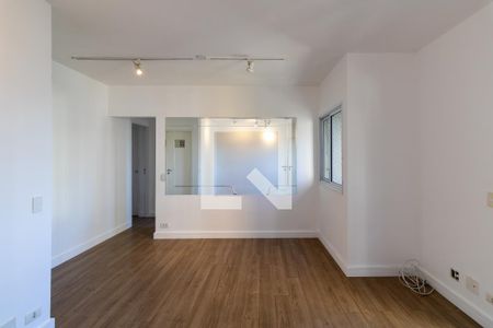 Sala de apartamento à venda com 2 quartos, 75m² em Paraíso do Morumbi, São Paulo