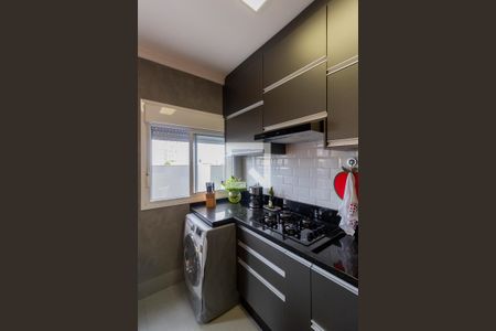 Cozinha de apartamento à venda com 2 quartos, 90m² em Vila Guilhermina, São Paulo