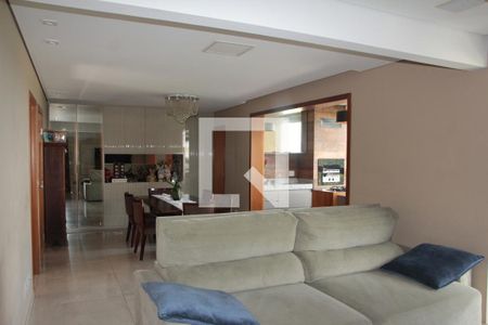 Sala de apartamento para alugar com 5 quartos, 147m² em Ouro Preto, Belo Horizonte