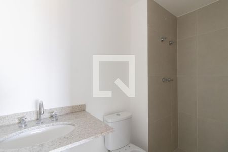 Banheiro da Suíte de apartamento à venda com 2 quartos, 56m² em Jardim Vila Galvao, Guarulhos