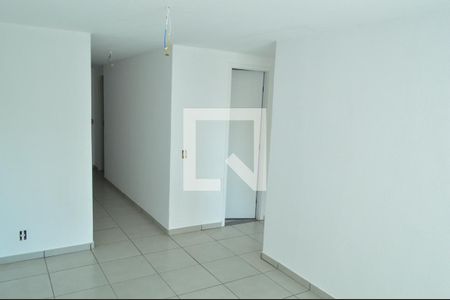 Sala de apartamento à venda com 2 quartos, 62m² em Curicica, Rio de Janeiro