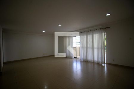 Apartamento à venda com 170m², 3 quartos e 3 vagasSala