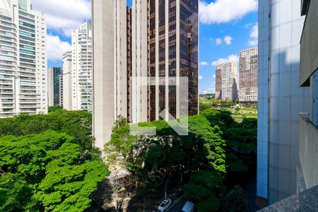 Sala - Vista de apartamento para alugar com 1 quarto, 54m² em Cidade Monções, São Paulo