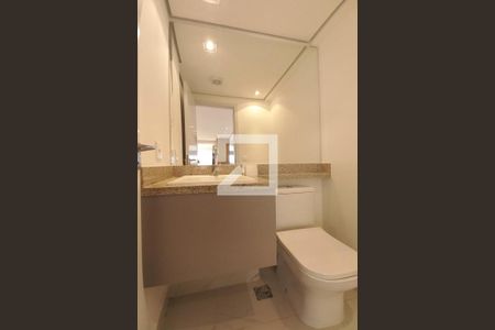 Lavabo de apartamento para alugar com 2 quartos, 111m² em Centro, Campinas