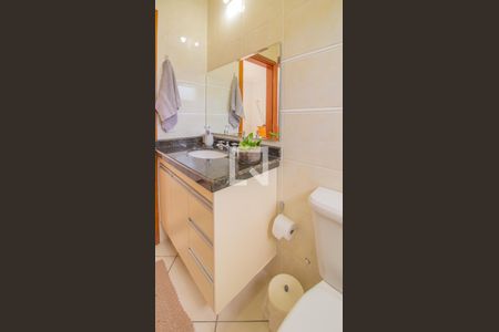 Casa à venda com 215m², 3 quartos e 3 vagas Casa à venda com 215m², 3 quartos e 3 vagasBanheiro da Suíte