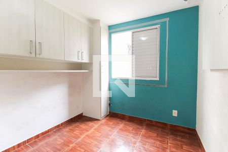 Quarto 2 de apartamento para alugar com 2 quartos, 45m² em Itaquera, São Paulo