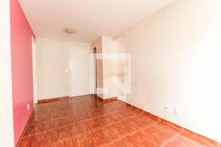 Sala de apartamento para alugar com 2 quartos, 45m² em Itaquera, São Paulo