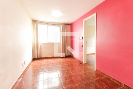 Sala de apartamento à venda com 2 quartos, 45m² em Itaquera, São Paulo