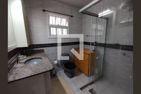 Banheiro  de casa à venda com 3 quartos, 120m² em Scharlau, São Leopoldo