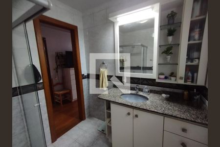 Banheiro  de casa à venda com 3 quartos, 120m² em Scharlau, São Leopoldo