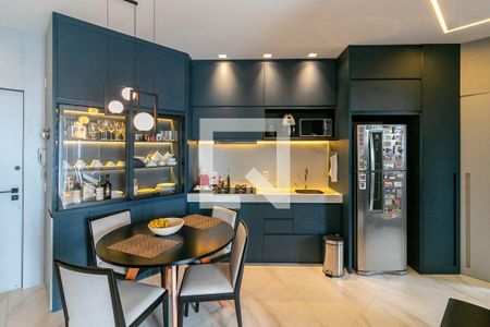 Cozinha de apartamento à venda com 1 quarto, 58m² em Savassi, Belo Horizonte