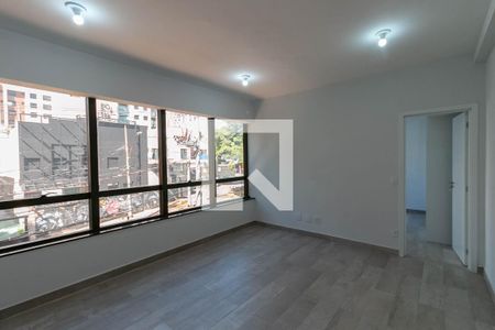 Sala de apartamento para alugar com 1 quarto, 60m² em Santo Agostinho, Belo Horizonte