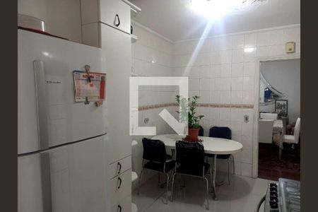 Casa à venda com 4 quartos, 275m² em Residencial Tres (Alphaville), Santana de Parnaíba