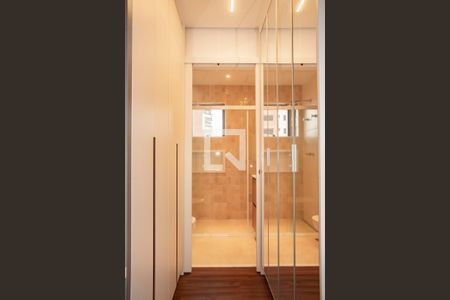 Banheiro de kitnet/studio à venda com 1 quarto, 28m² em Vila Clementino, São Paulo