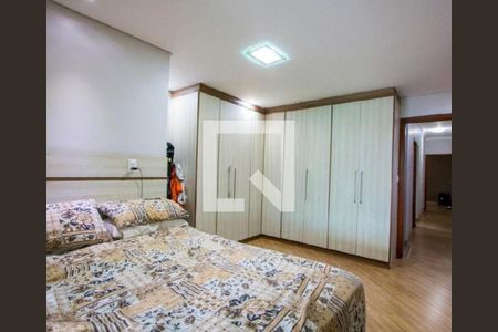 Casa à venda com 3 quartos, 247m² em Parque Marajoara, Santo André