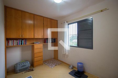 Quarto 1 de apartamento à venda com 2 quartos, 55m² em Vila Carmosina, São Paulo