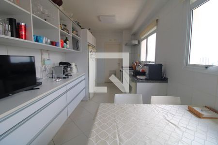 Cozinha de apartamento à venda com 3 quartos, 178m² em Santo Amaro, São Paulo