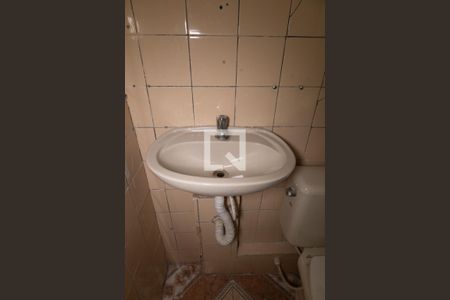 Apartamento à venda com 79m², 2 quartos e 1 vaga Apartamento à venda com 79m², 2 quartos e 1 vagaBanheiro