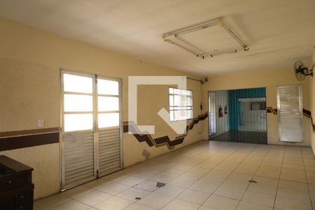 Apartamento à venda com 79m², 2 quartos e 1 vaga Apartamento à venda com 79m², 2 quartos e 1 vagaÁrea comum - Salão de jogos