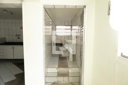 Apartamento à venda com 79m², 2 quartos e 1 vaga Apartamento à venda com 79m², 2 quartos e 1 vagaÁrea comum - Salão de Festas - Banheiro
