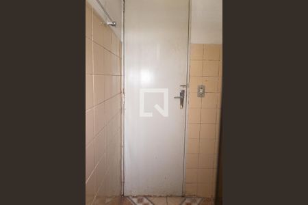Apartamento à venda com 79m², 2 quartos e 1 vaga Apartamento à venda com 79m², 2 quartos e 1 vagaBanheiro