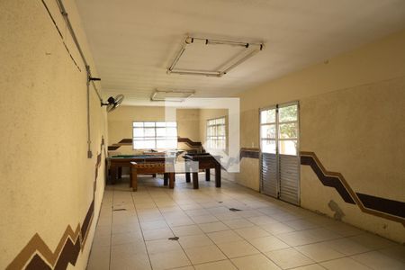 Apartamento à venda com 79m², 2 quartos e 1 vaga Apartamento à venda com 79m², 2 quartos e 1 vagaÁrea comum - Salão de jogos