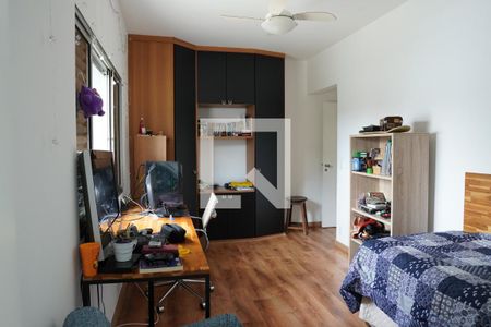 Suíte 1 de casa à venda com 3 quartos, 250m² em Sumaré, São Paulo