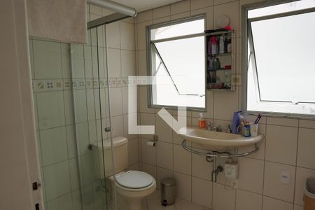Banheiro da Suíte 2 de casa à venda com 3 quartos, 250m² em Sumaré, São Paulo