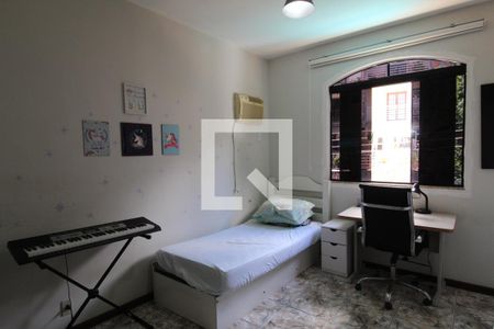 Quarto 2 de casa à venda com 5 quartos, 260m² em Pechincha, Rio de Janeiro